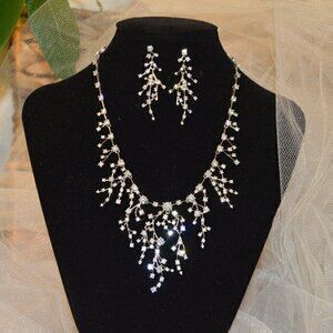 Korea Crystal bridal wedding necklace and earrings set